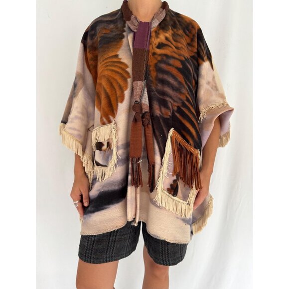 vintage eagle print fringed tassels loose comfy fleece poncho cape one size - Picture 1 of 8